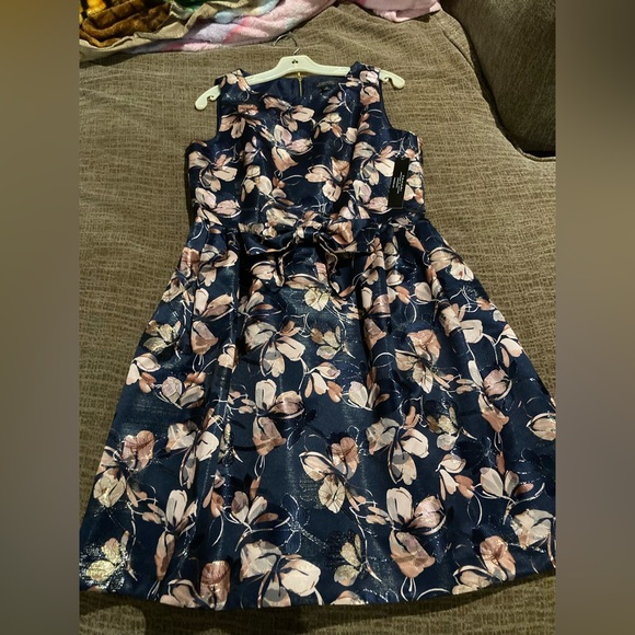 Tahari Navy blush metallic Jacquard Fit & Flare Dress - Picture 3 of 4